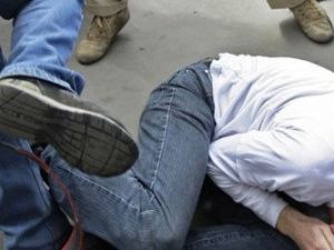 В Якутии зверски избит мужчина, за отказ вызвать детям проституток