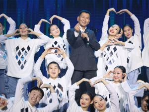 Фоторепортаж: яркие моменты фестиваля «Муус Устар — 2024» в Якутске