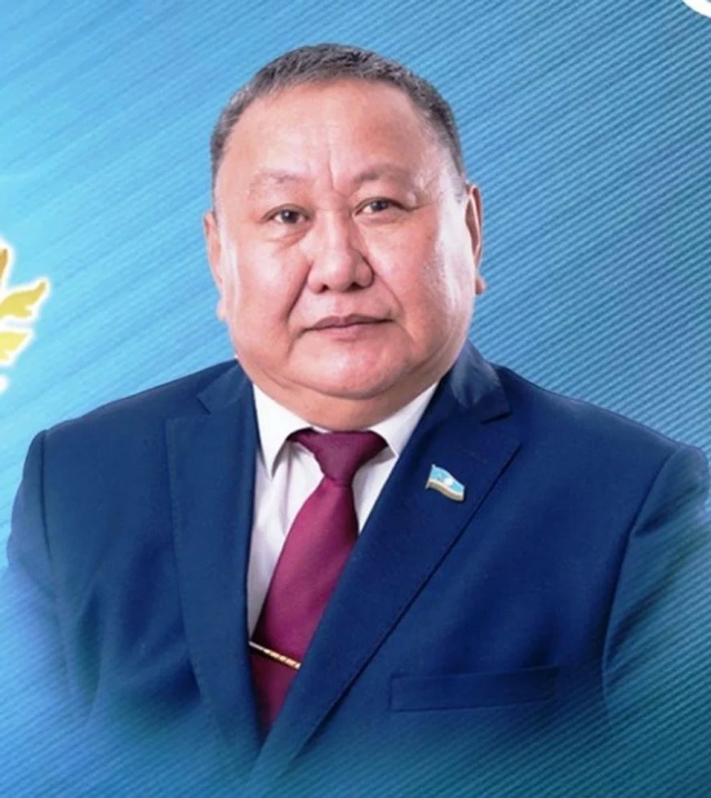 Деньги были, но за услуги ЖКХ не платили