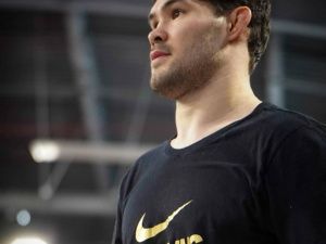 Борец из Якутии Виктор Рассадин подписал контракт с мировым брендом Nike Olympic Sports