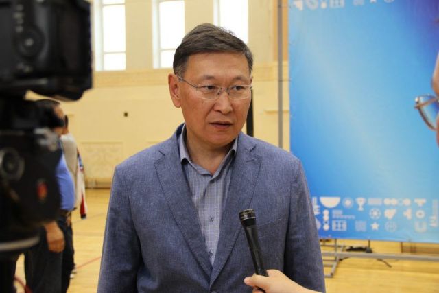 Алквиад Тарасов: «Воспитание молодёжи - лучший вклад в будущее республики» 