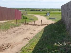 «Трубы снесли, поставим бетонную конструкцию». Жители села Тулагино борются с отдыхающими