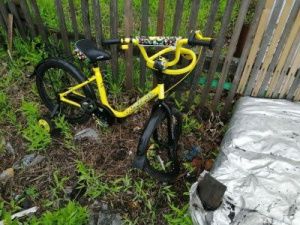 В Алдане мальчик-велосипедист попал под колеса автомобиля