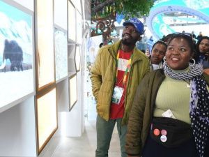 Зарубежные участники Всемирного фестиваля молодежи знакомятся со страной на Международной выставке-форуме «Россия»