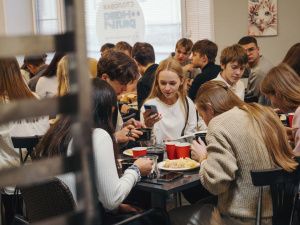 Форум школьников стартовал в Москве в рамках Дней регионов Дальнего Востока