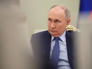Владимир Путин про Ленский мост: Обязательно будем строить
