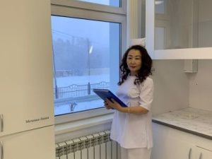 Врач, дизайнер одежды, кукольных дел мастер Туйаара Данилова