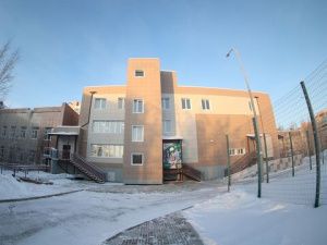 В Мирном открыли новый пристрой к школе № 1