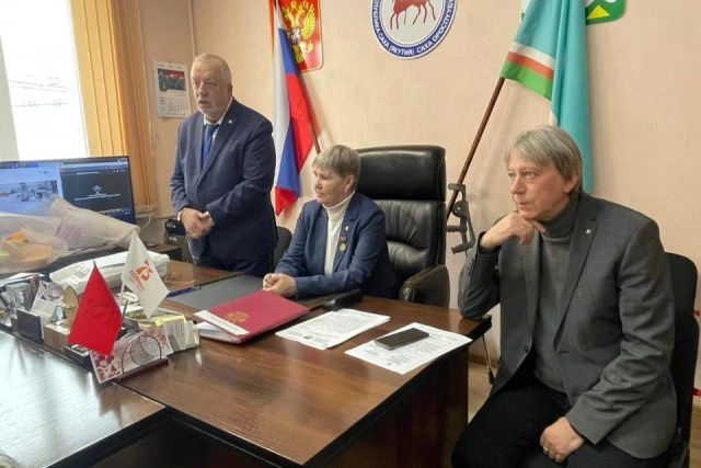 Марина Бахилина встретилась с родственниками военнослужащих в Алданском районе