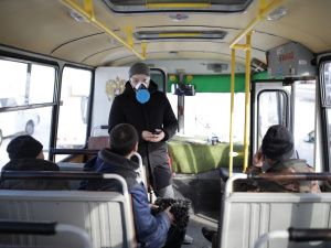 В Якутске провели акцию по профилактике коронавируса среди бездомных 