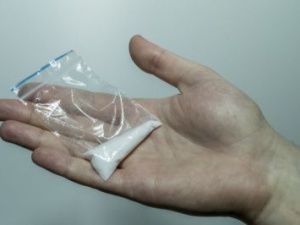 Жительницу Ханты-Мансийского автономного округа обвиняют в сбыте наркотиков в Якутии