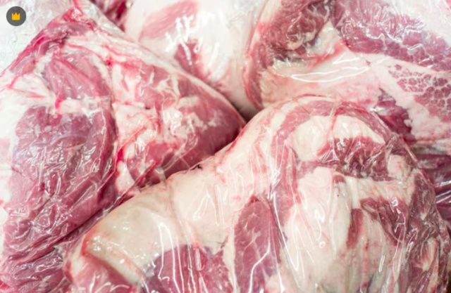 В Нюрбинском районе родственник украл у женщины два мешка говядины на 17 тысяч рублей