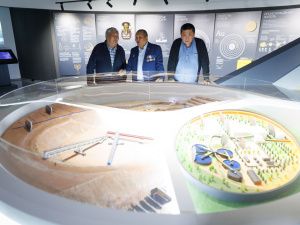 В Якутске открылась выставка «Золото рядом»