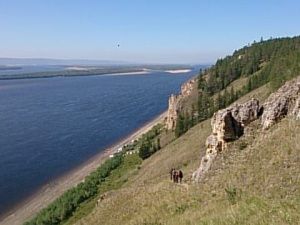 В Якутии вторую неделю ищут пропавшего на реке мужчину
