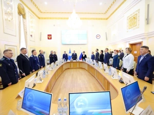 В День Конституции России якутянам вручили государственные награды