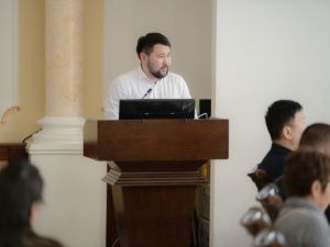 Евгений Григорьев провел отчет перед студентами и сотрудниками СВФУ им. М.К. Аммосова