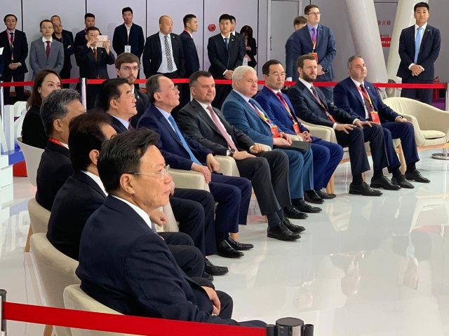 Айсен Николаев принял участие в открытии Российско-Китайского ЭКСПО