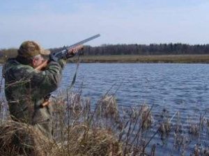 Охотникам Якутска напоминают о необходимости встать в электронную очередь за разрешением