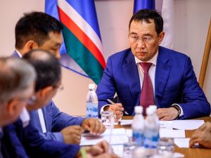 Айсен Николаев о реализации программы переселения из аварийного жилья в Ленском районе: «Есть позитивные изменения»