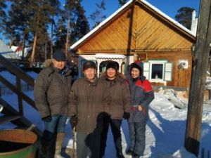 В Автодорожном округе организовали субботник для ветеранов