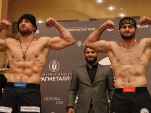 Бойцы турнира Eagles FC кубка главы Якутии встретились лицом к лицу перед поединками