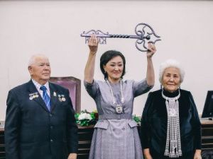 Сардана Авксентьева официально вступила в должность главы Якутска