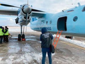 На борту самолета Зырянка-Якутск сработал датчик давления масла