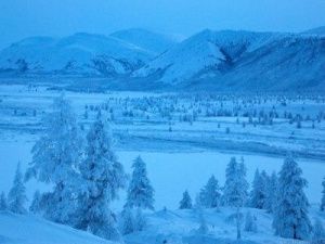 Наступают лютые морозы! Госавтоинспекция Якутии просит отложить поездки