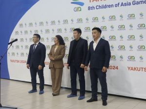 В Якутске начались соревнования по плаванию «Олимпийские надежды» среди школьников