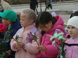 В Удачном почтили память легендарного геолога-первооткрывателя Ларисы Попугаевой