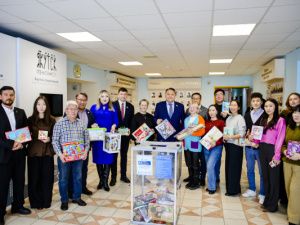 Депутаты Якутской городской Думы приняли участие в акции «Коробка храбрости»