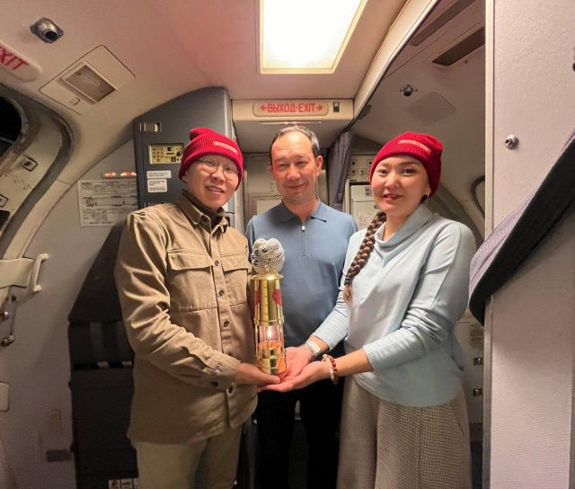 Айсен Николаев: Пусть в наших сердцах всегда горит любовь