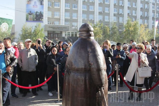 СКАЖИ МНЕ, ЧТО ТЫ ВЫБРАСЫВАЕШЬ, И Я СКАЖУ КТО ТЫ! Что находят дворники на помойках 