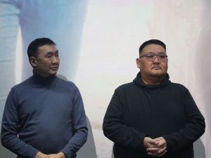 В Якутске состоялась премьера семейного фэнтэзи-фильма «Аптаах дорҕоон»