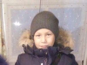 В поисках участвуют родные, друзья, полиция. Пока результата нет.