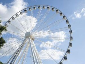 В Колесе обозрения Якутска обнаружен технический брак