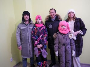 199 семей из Ленска получили новые квартиры взамен аварийного жилья