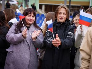 В Удачном Якутии открыли городской спортивный стадион