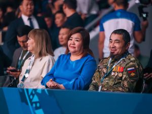 На турнире Дмитрия Коркина в Якутске вручили государственные награды якутским тренерам