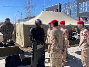 Сотрудники отдела специального назначения УФСИН «Белый медведь» приняли участие в «Армейском городке» 