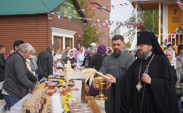 Медовый Спас пришел, значит начинается Успенский пост