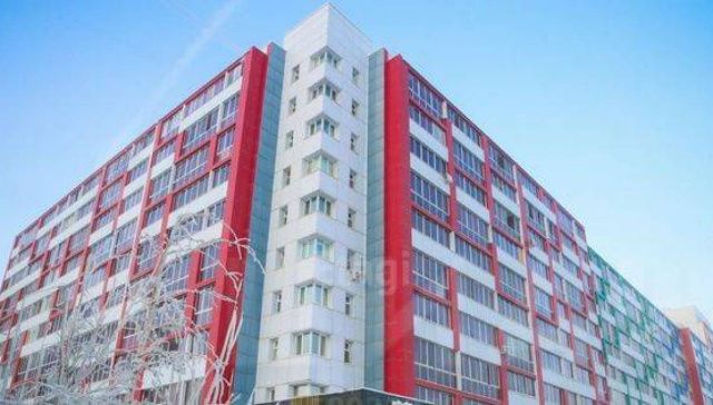 В Якутске шестилетний мальчик выпал с третьего этажа