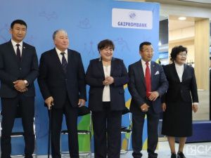 Торжественную линейку провели в Якутской городской национальной гимназии