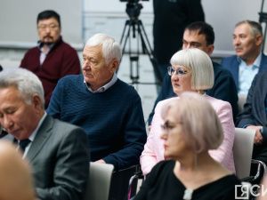 «Без купюр»: в Якутии презентовали книгу о генеральном директоре ДСК Александре Берше