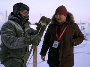 В Якутске продолжается конкурс ледовых и снежных скульптур «Бриллианты Якутии»