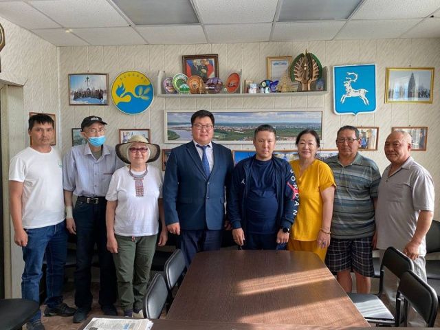 Виктор Губарев обсудил пути развития Вилюйска