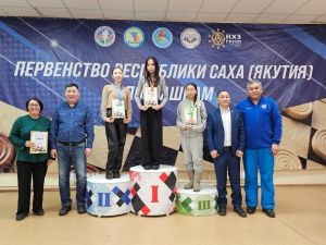 Более 170 молодых спортсменов приняли участие в первенстве Якутии по стоклеточным шашкам