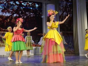 Каждый номер «Сырдык сүүрээн» - отдельный спектакль