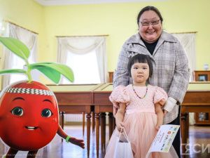 Семья из Якутска победила на «ОТОН.фесте» и получила сертификат на путешествие в 300 тысяч рублей