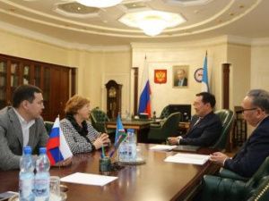 Якутии передан большой киноархив оператора Василия Кустуктурова